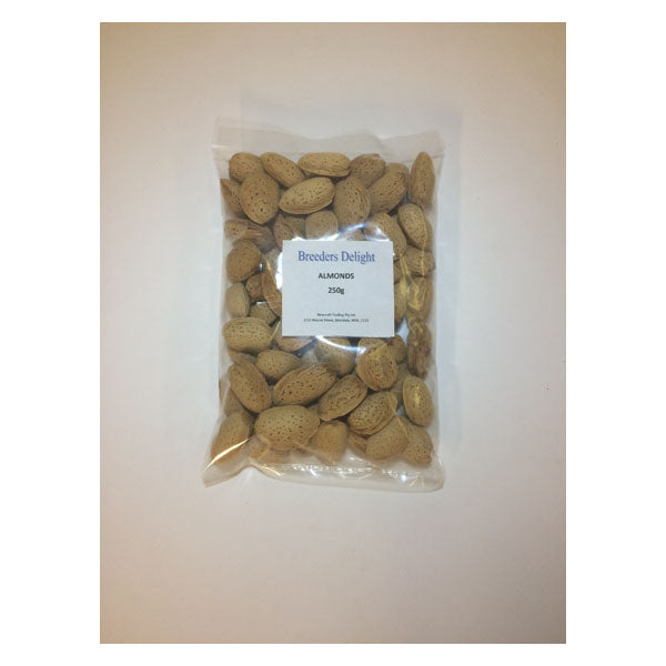 Breeders Delight Almonds 250g (in shell)