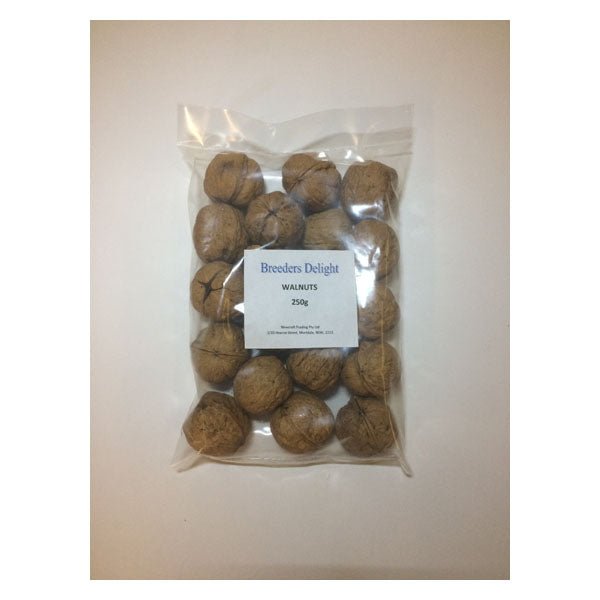 Breeders Delight Walnuts 250g (in shell)